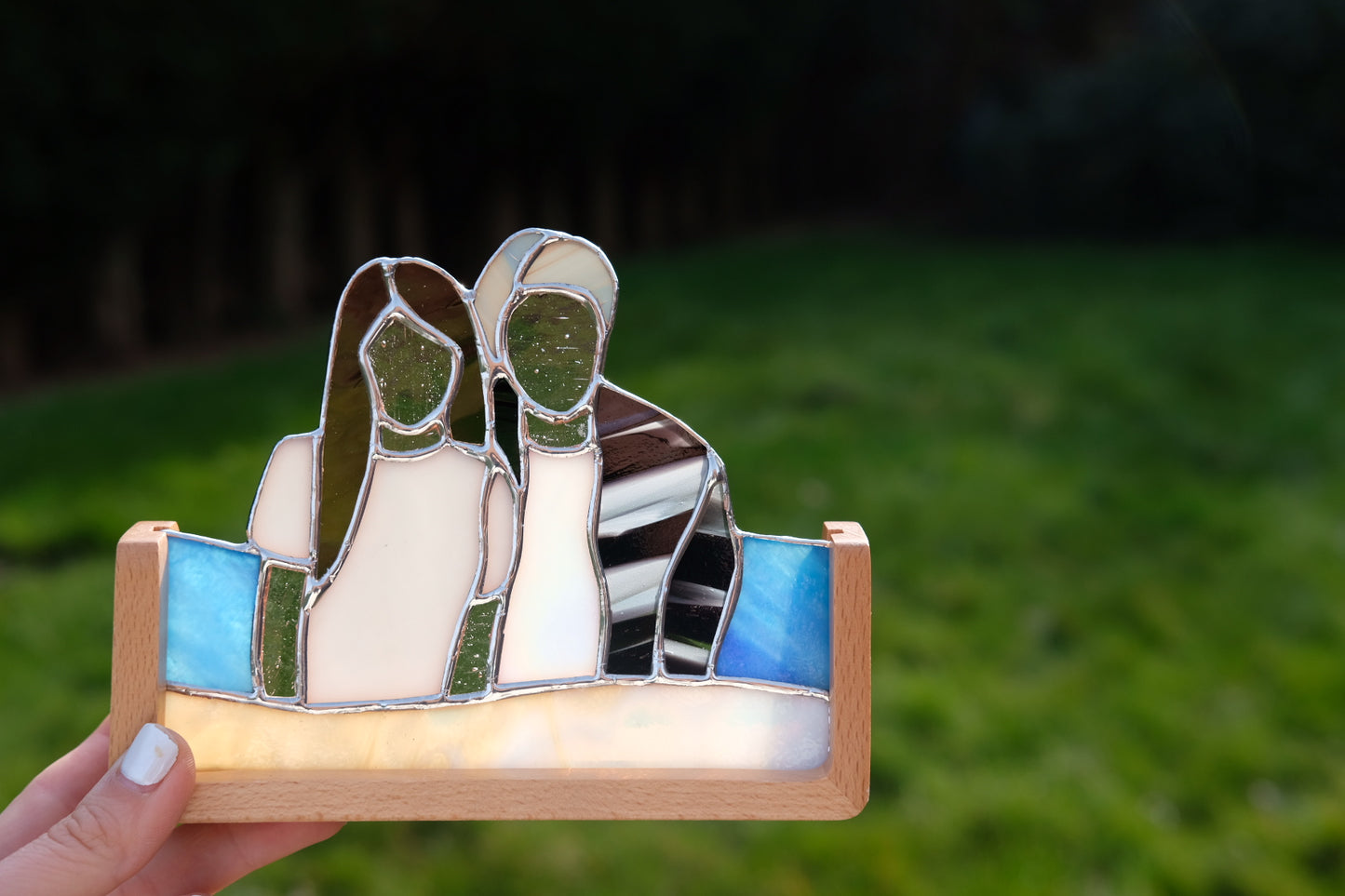 Couple at the Seaside / Reserved