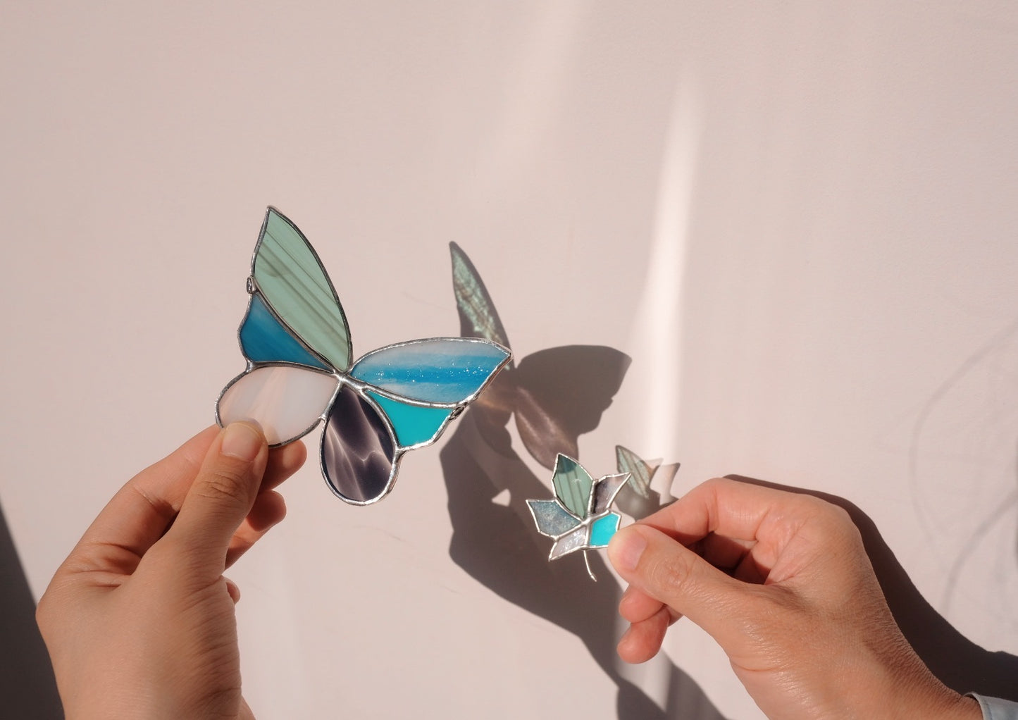 Six items / Reserved